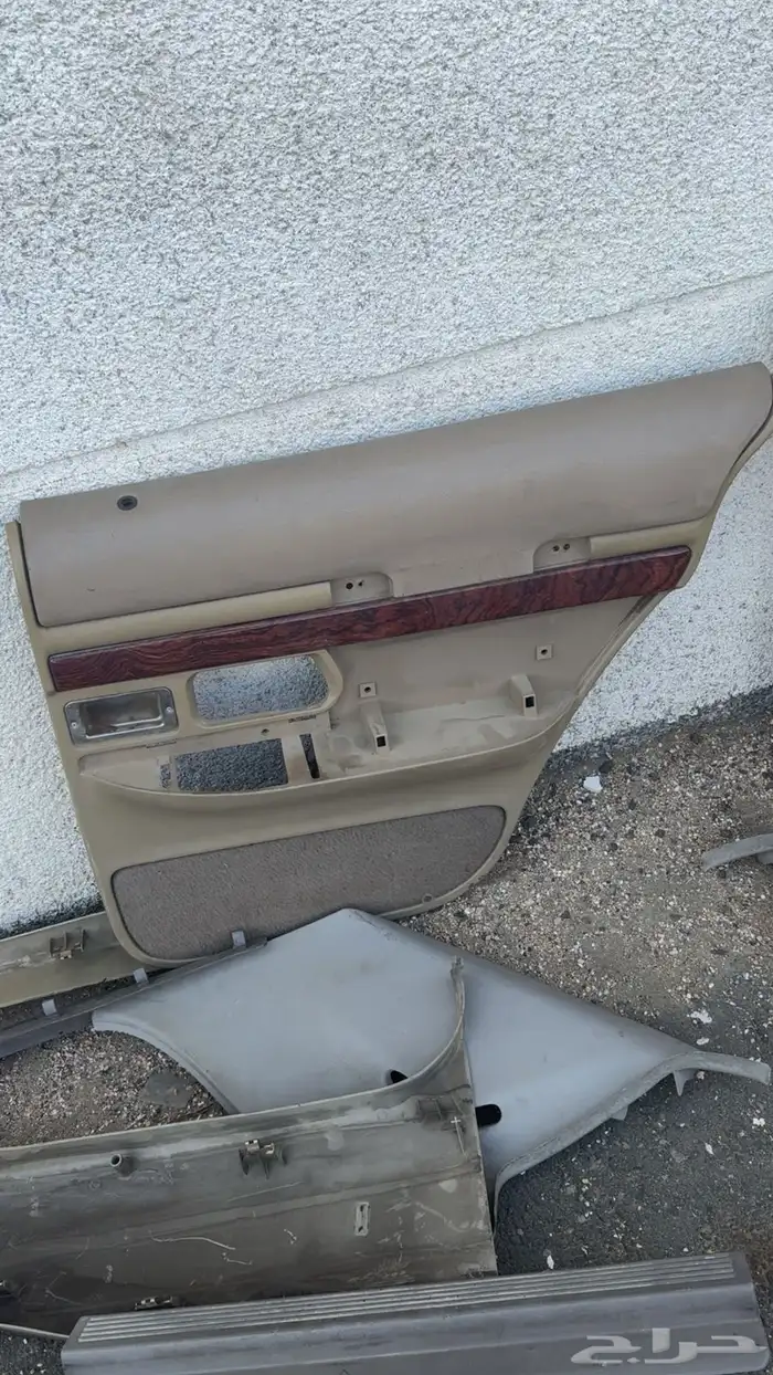 قطع غيار فورد للبيع 3