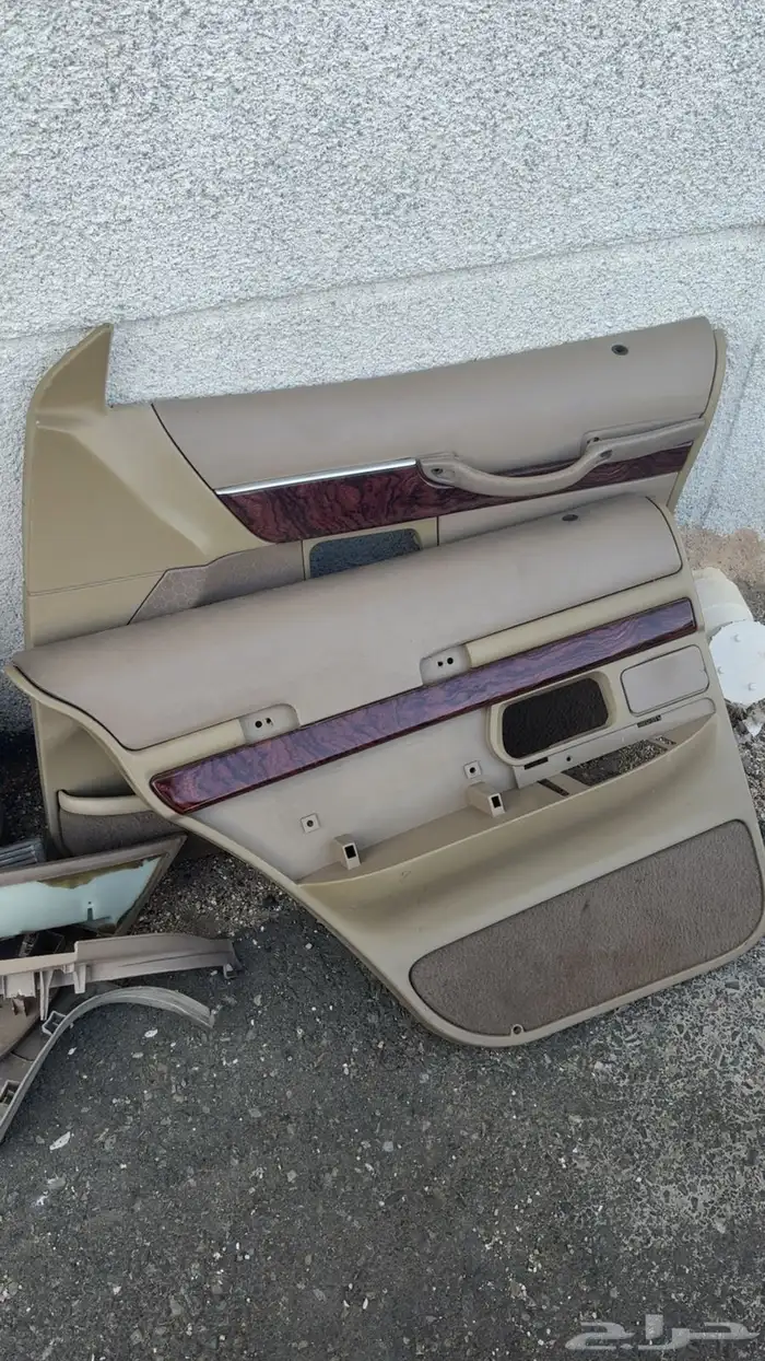 قطع غيار فورد للبيع 0