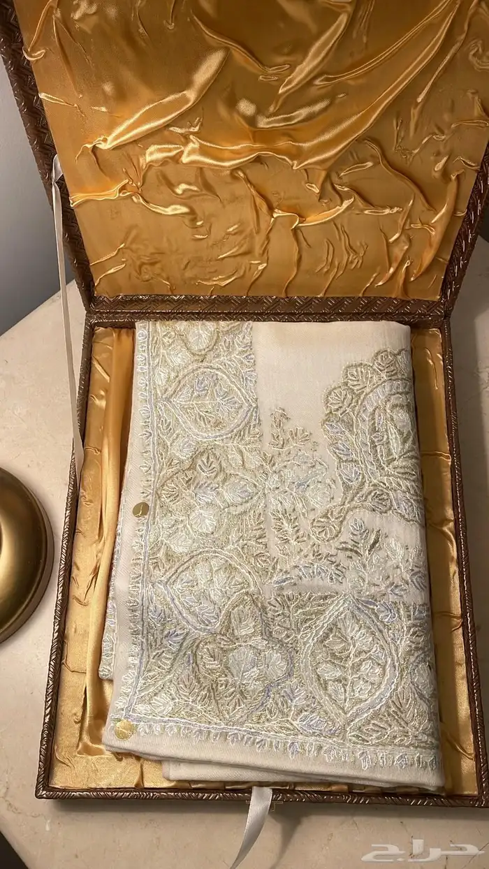 شالات سوبر ترمه نقشة مخصوصة لكل شال 3