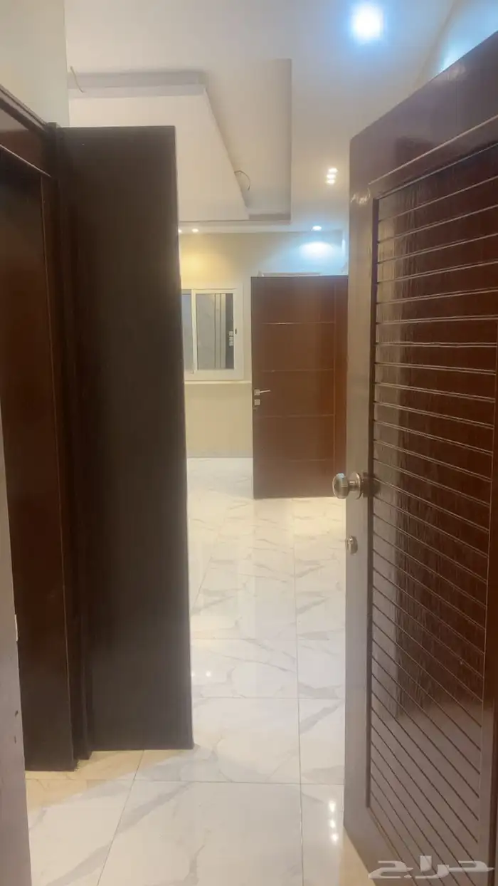 شقة فاخرة للايجار بحي مريخ بجدة 8