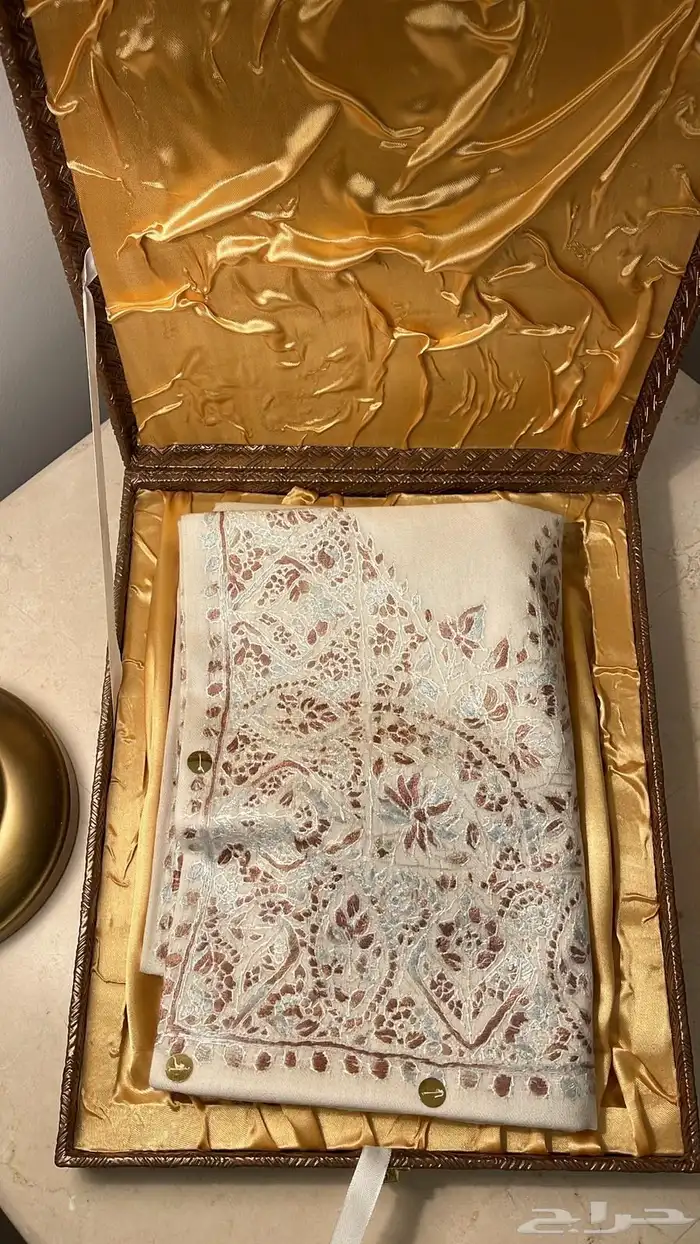 شالات سوبر ترمه نقشة مخصوصة لكل شال 0