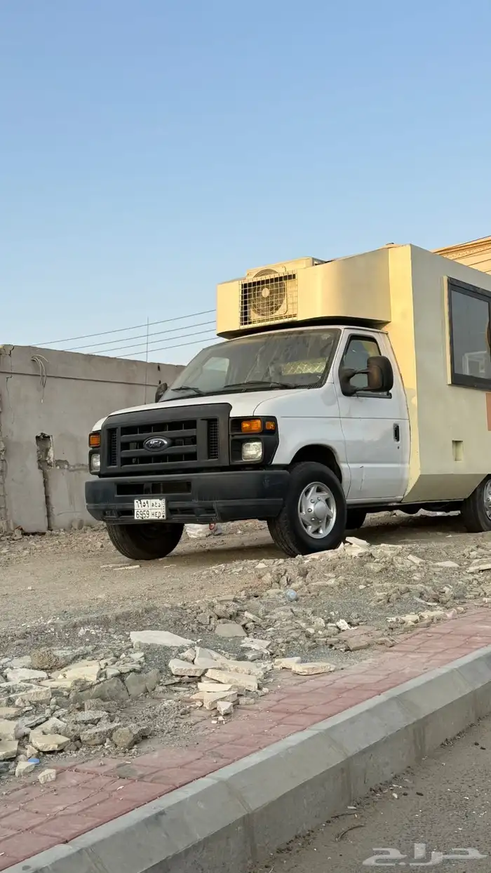 فود تراك فان موديل 2013 1