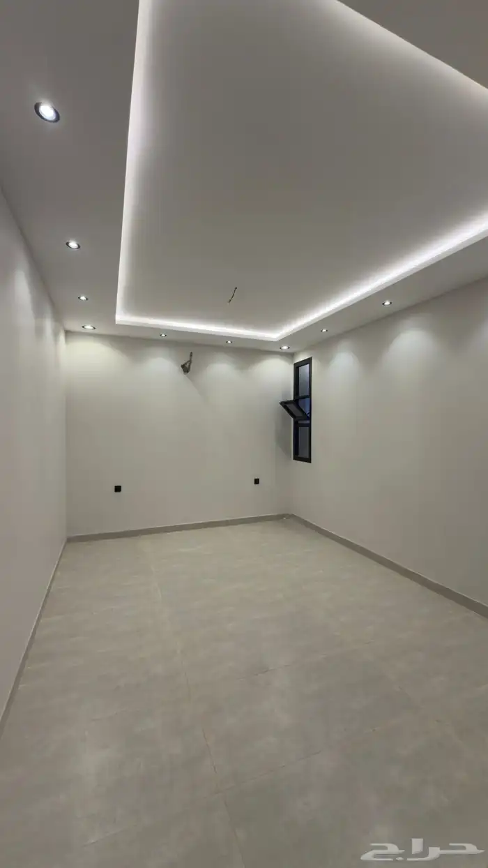 فلة للبيع جديدة الموقع محافظة بحرة 4