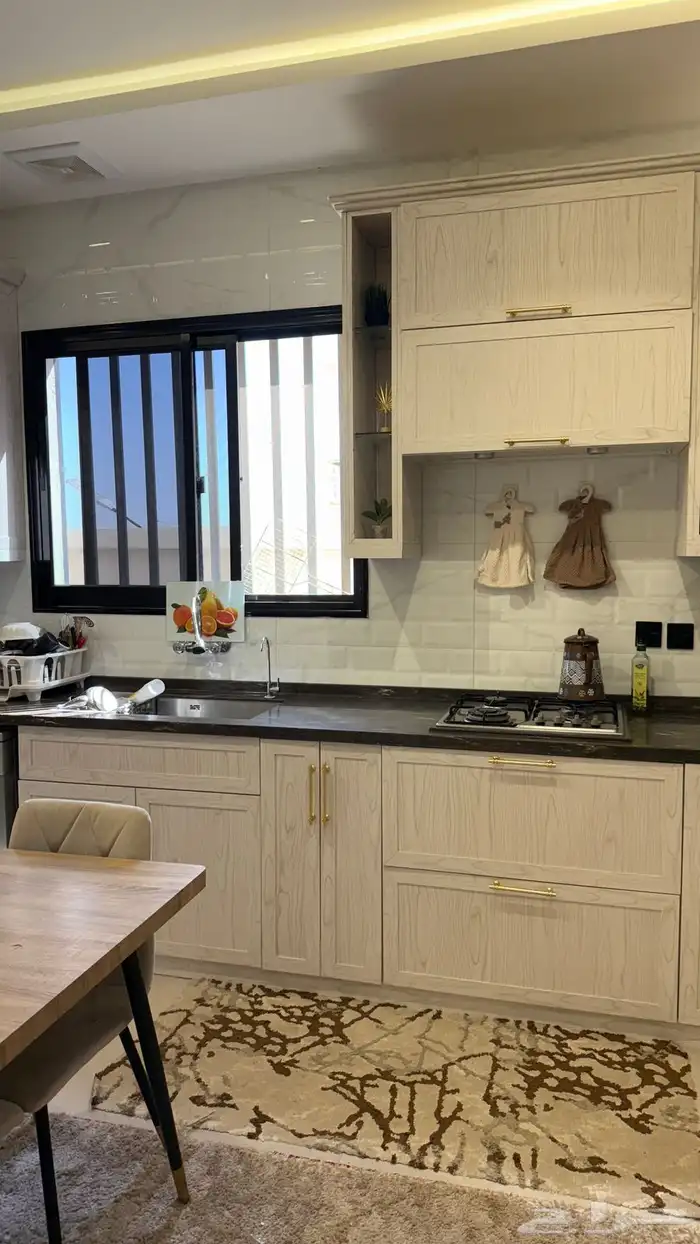 للبيع فيلا فاخرة ومؤثثة بحي الحرابي - خميس مشيط 2