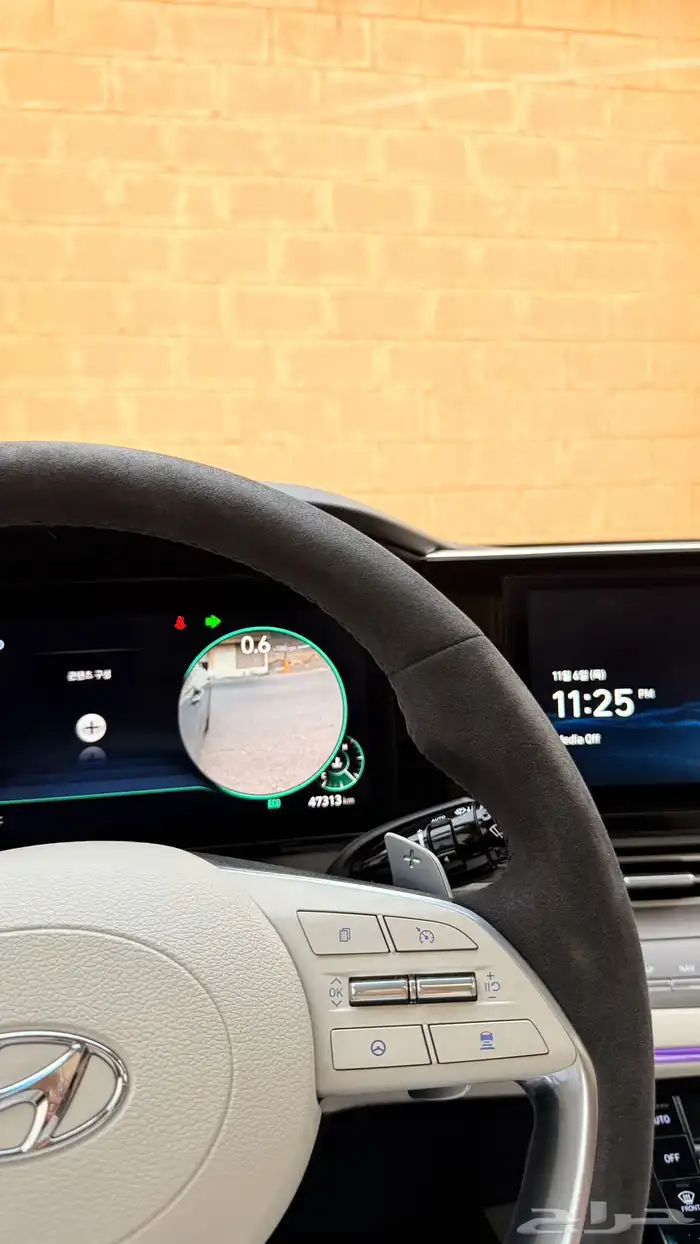 هيونداي ازيرا 2022 ( بنزين) v6 فل كامل بانوراما 9