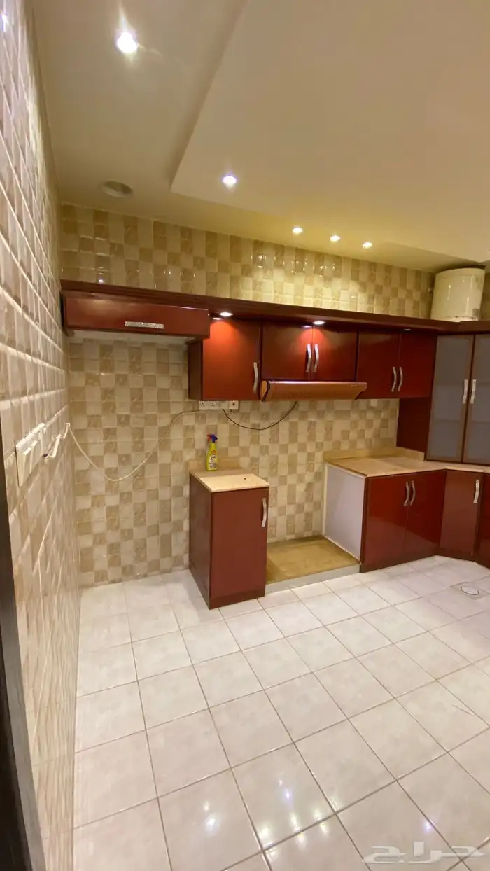 شقة للإيجار حي الرمال الخنيني 8