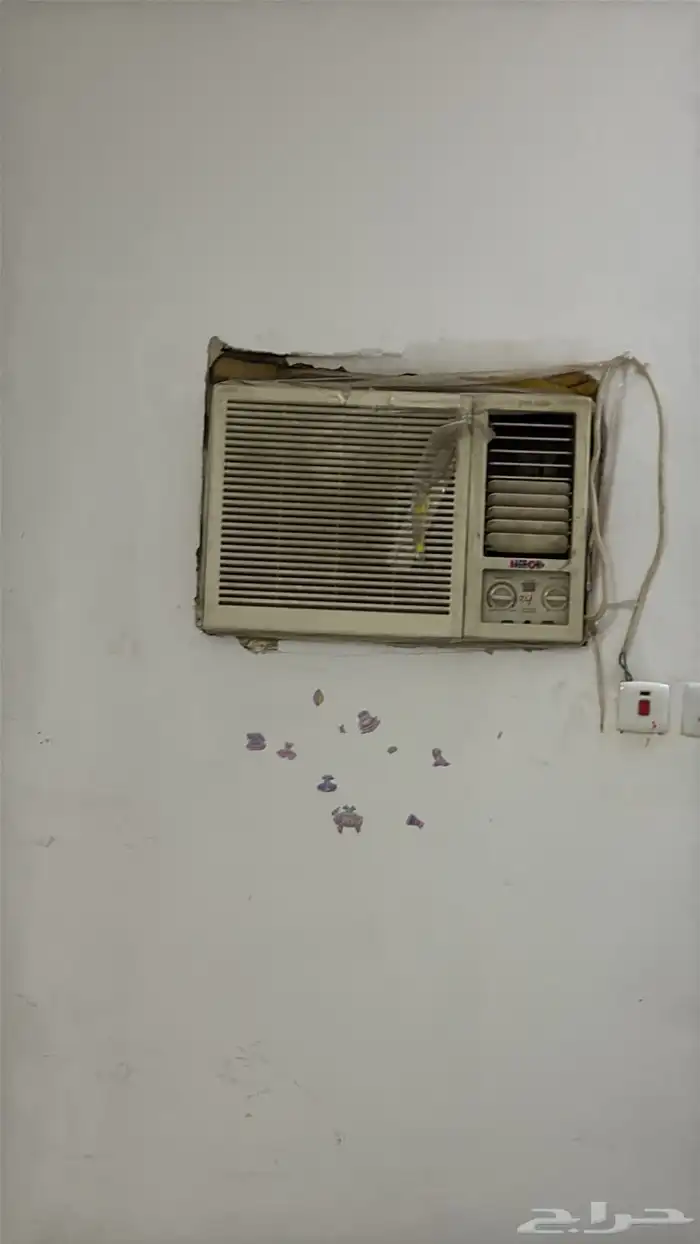 مطبخ جيد جيدا   سخان كهربائي استعمال بسيط جدا   عدد 2 غاز 5