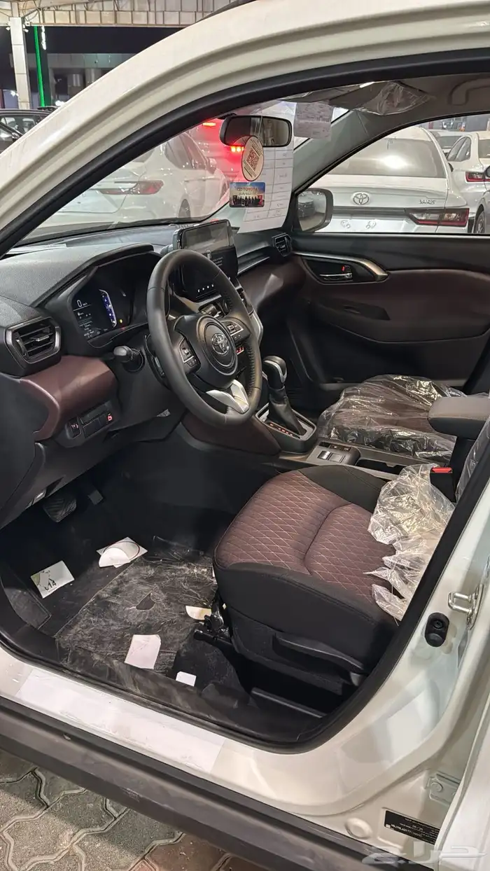 تويوتا اوربان GL 7