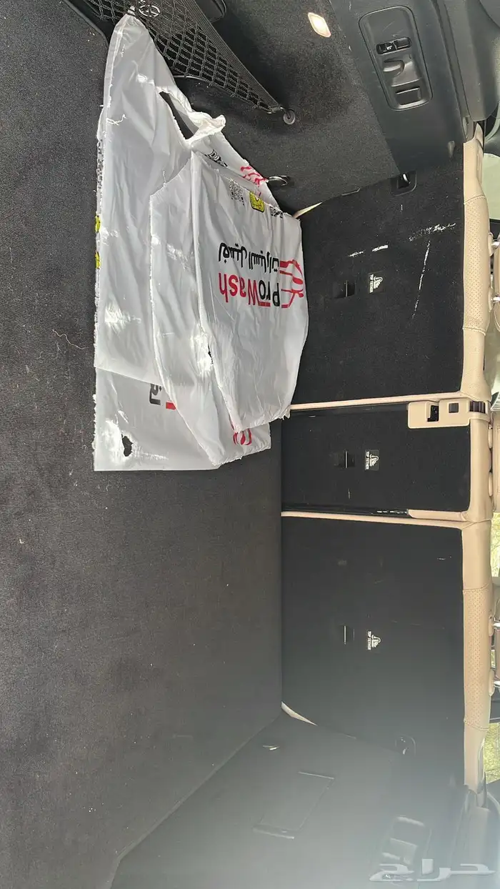 مرسيدس GLC300 موديل2024 4