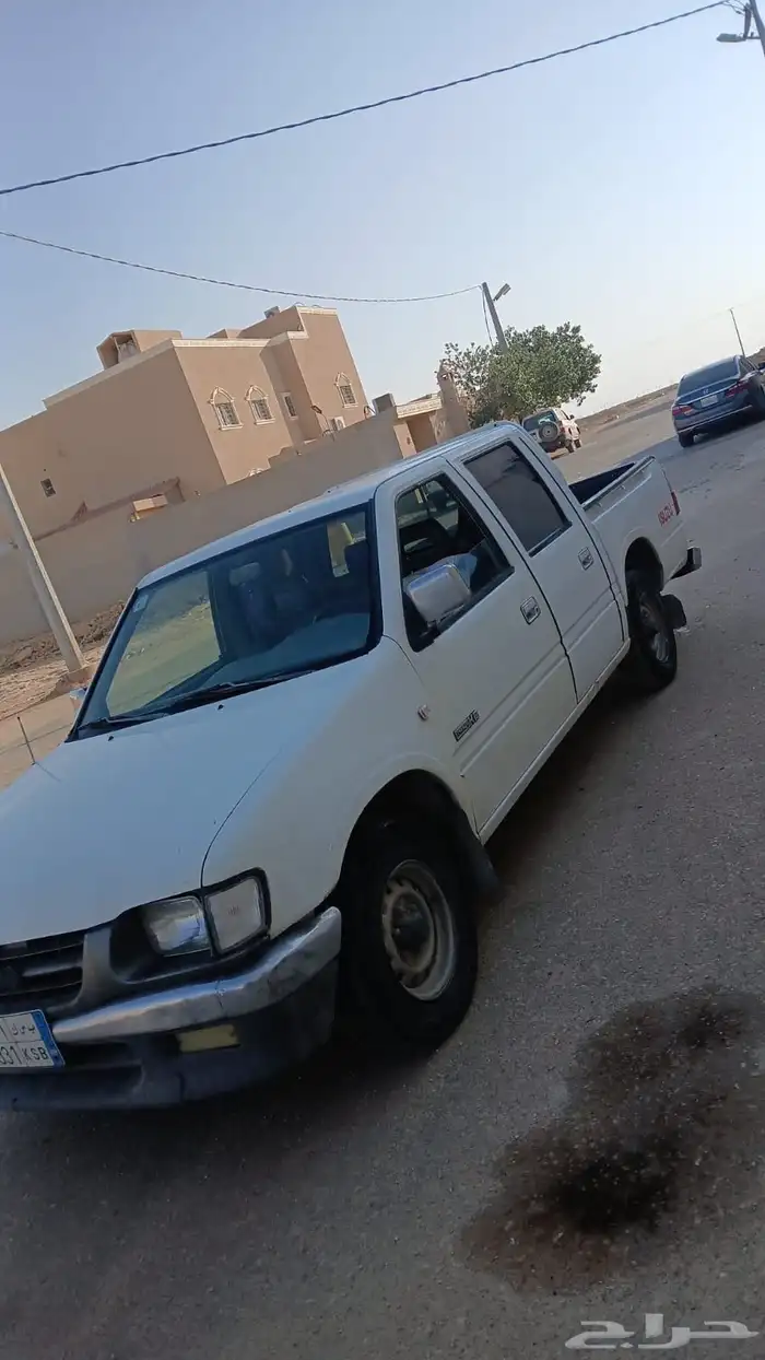 ايسوزو ديماكس غمارتين 2002 Ls ديزل 0