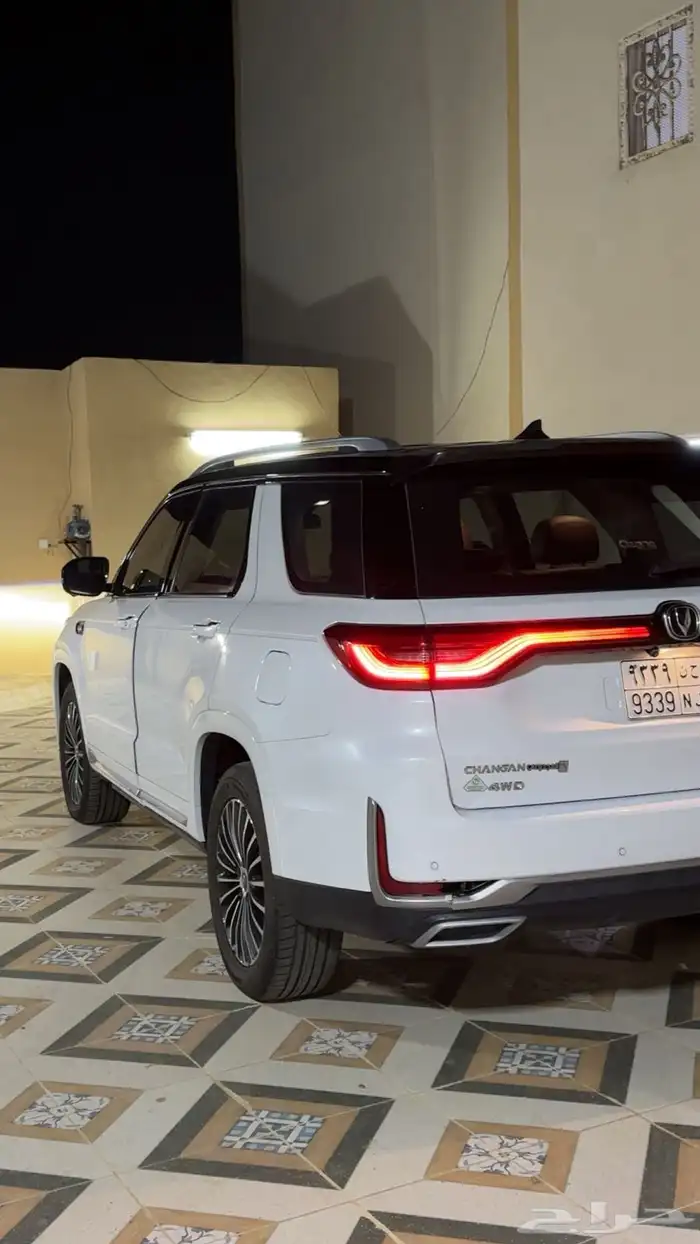 فيه صدمه في الجه الايمن وتم تصليحه في الوكاله لتقيبل الاهلي 0