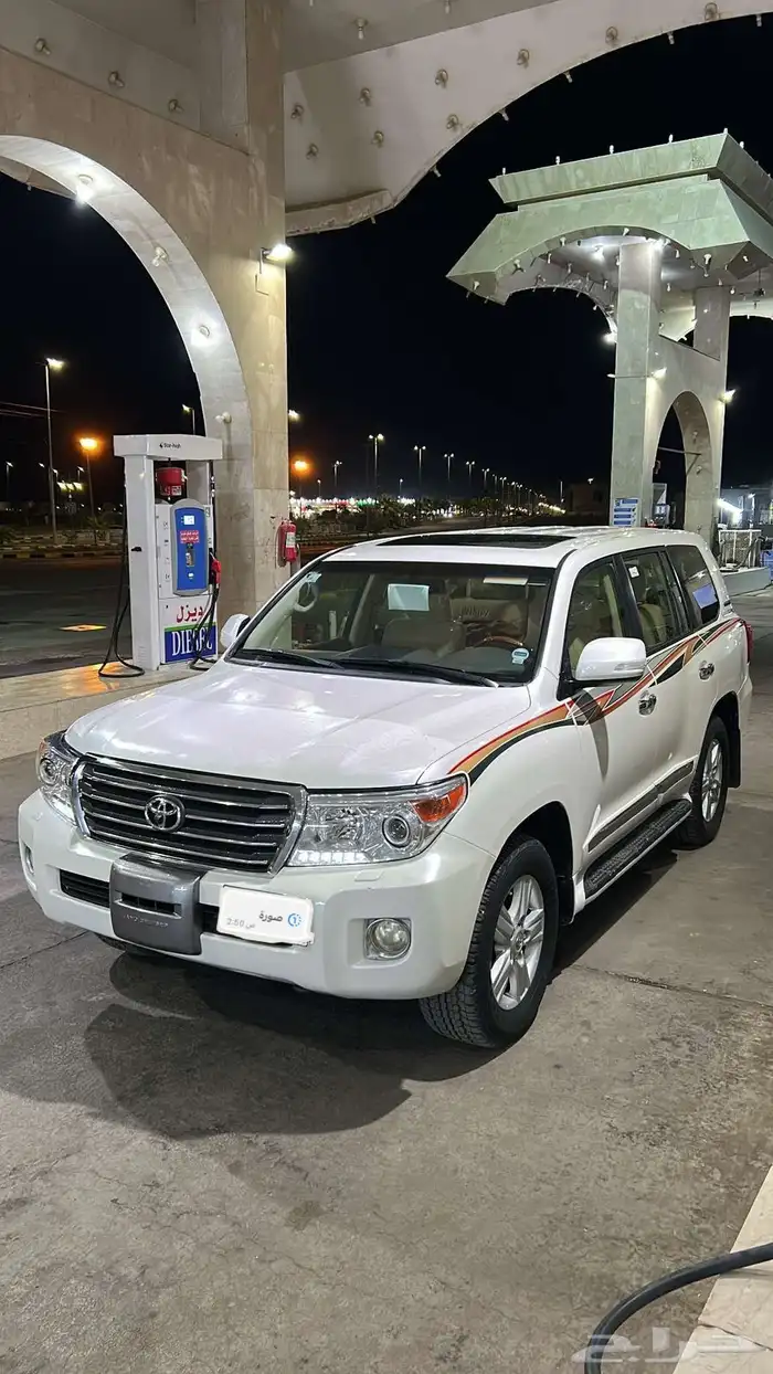 لاندكروز 2013 جي اكس ار 8 سلندر 1