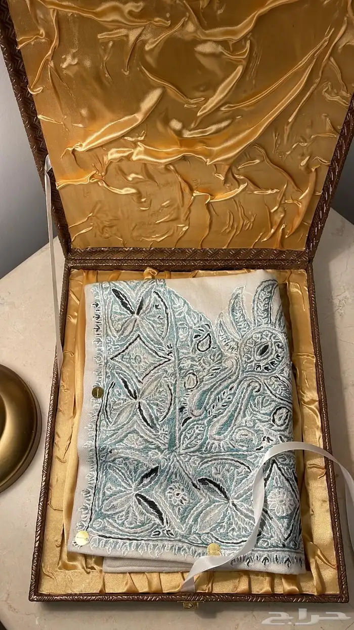 شالات سوبر ترمه نقشة مخصوصة لكل شال 2