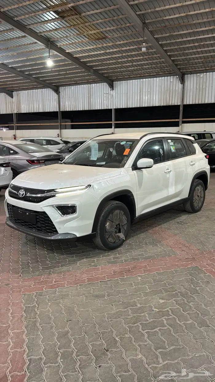 تويوتا اوربان GL 11