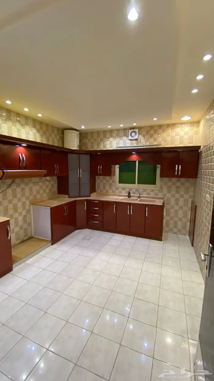 شقة للإيجار حي الرمال الخنيني 7