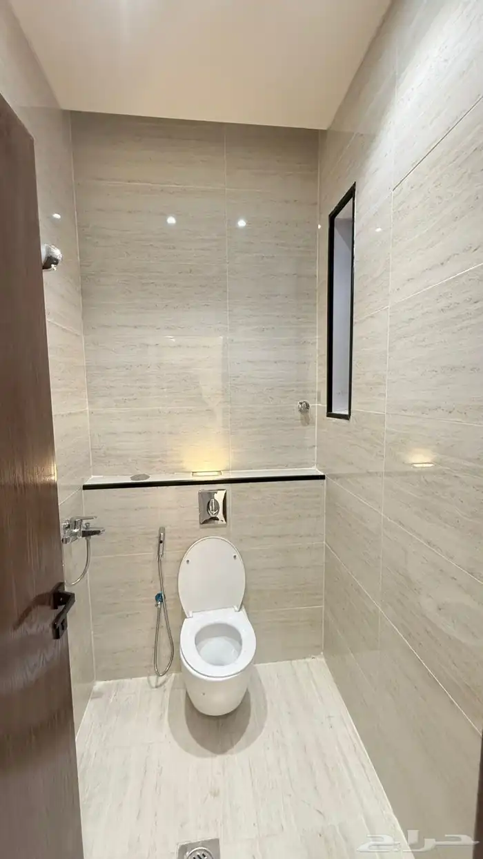 فيلا للبيع بحرة مخطط بلادن 19