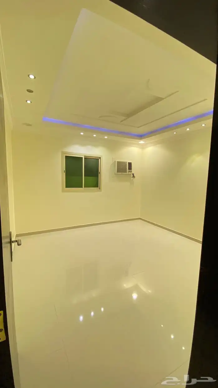 شقة للإيجار حي الرمال الخنيني 12