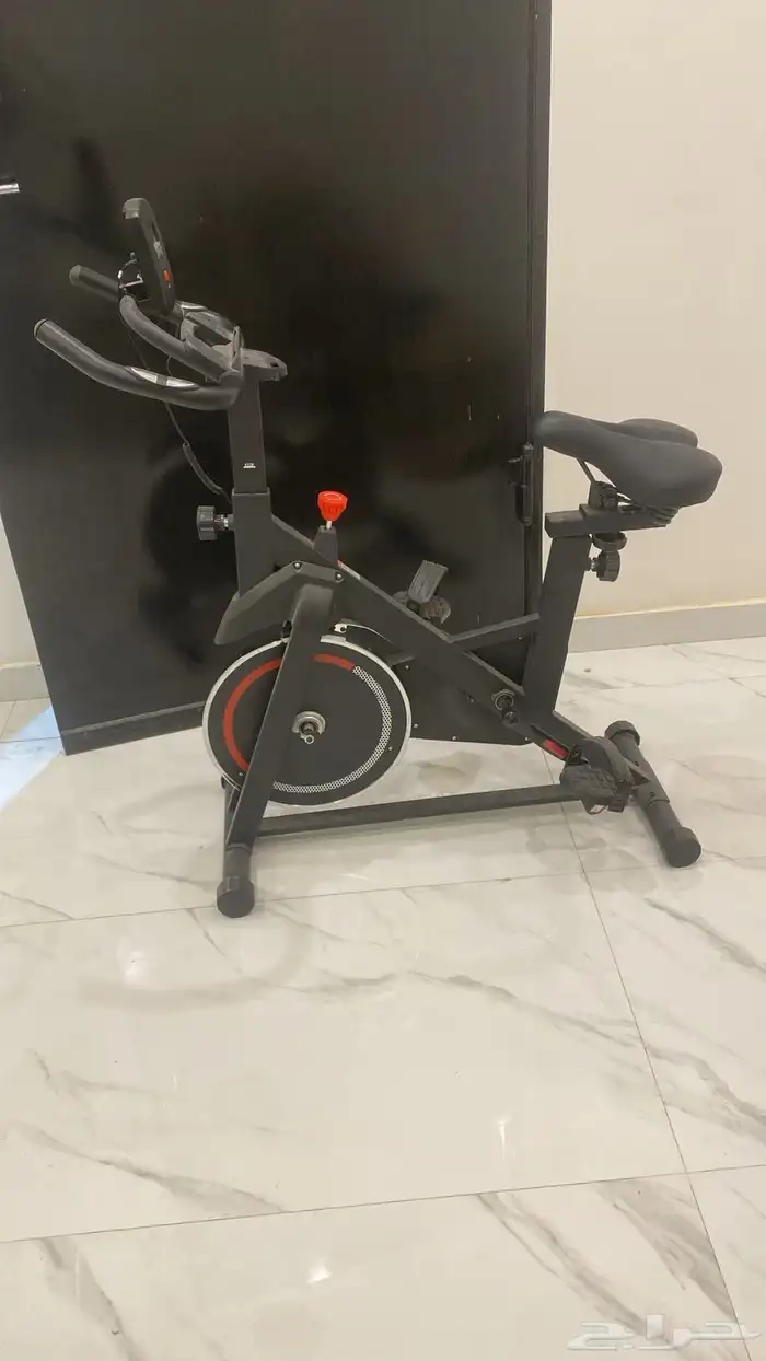 سيكل رياضي ثابت - Saqr Fitness 0
