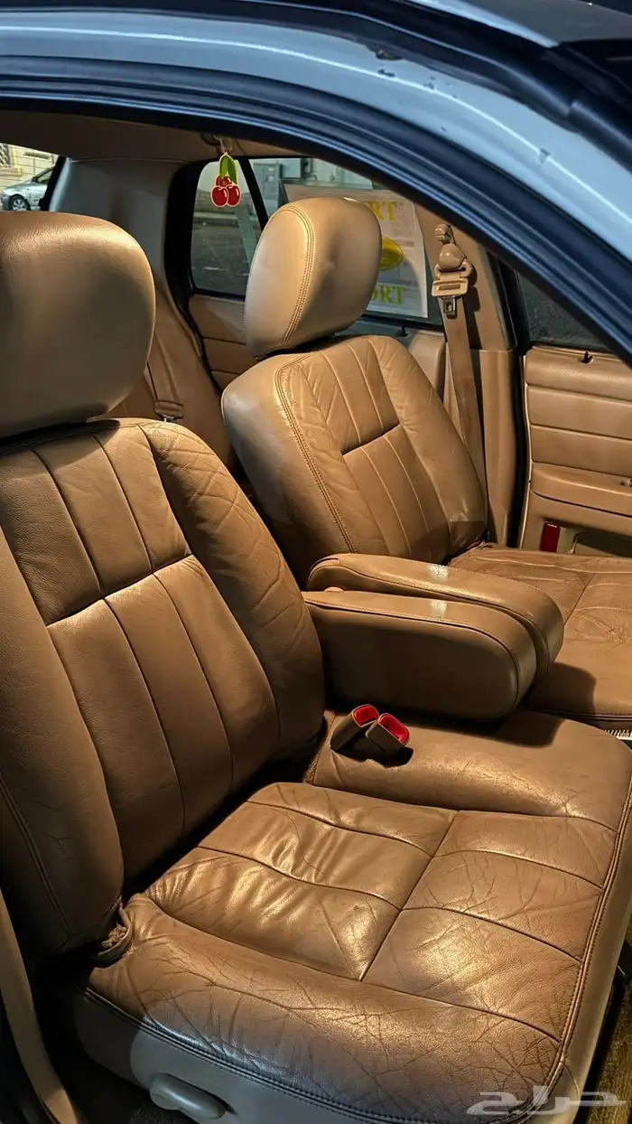 سيارة فورد 5