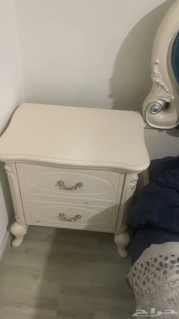 غرفة نوم كامله سرير فردين   مع تسرحة مع كرسي التسريحة دولاب 3