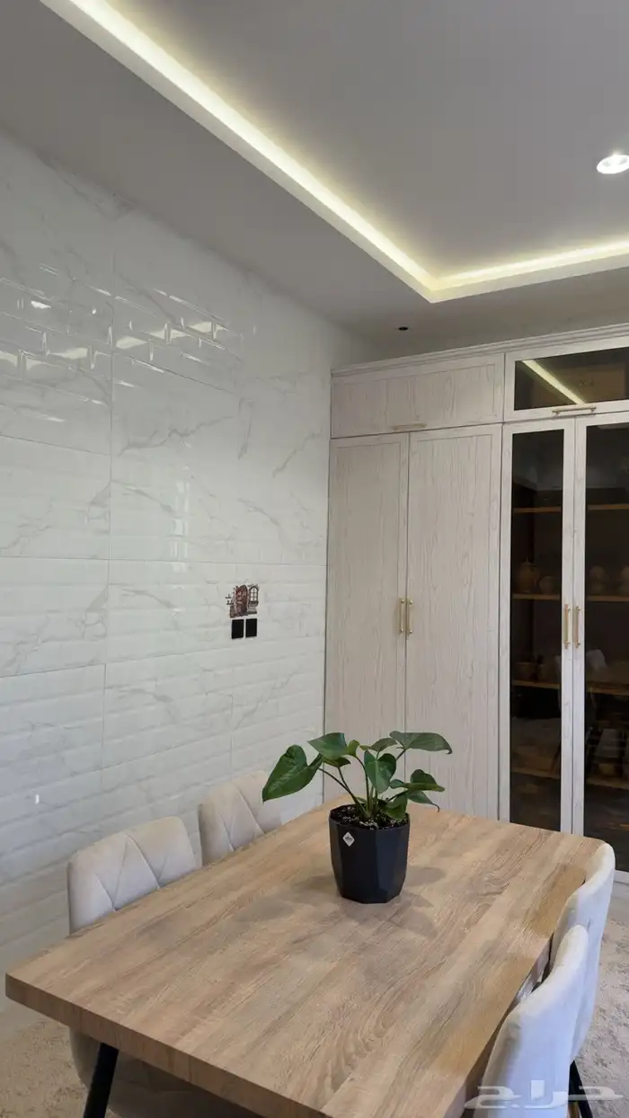 للبيع فيلا فاخرة ومؤثثة بحي الحرابي - خميس مشيط 5