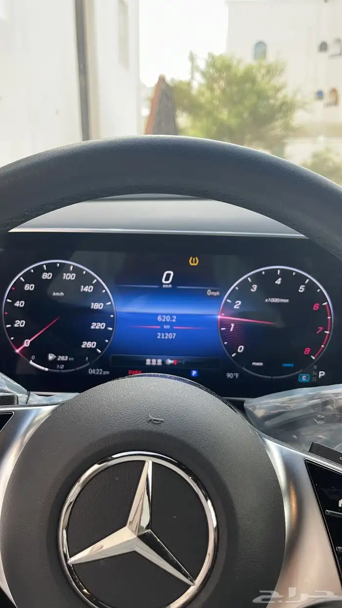 مرسيدس GLC300 موديل2024 8