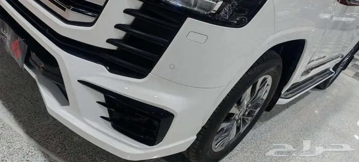 تويوتا لاندكروزر GXR L5 فل كامل خليجي 2025 5