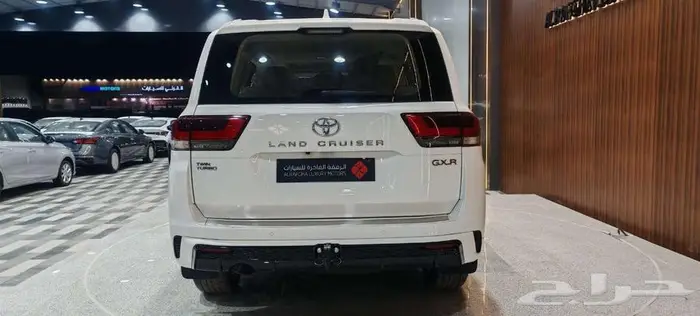تويوتا لاندكروزر GXR L5 فل كامل خليجي 2025 2