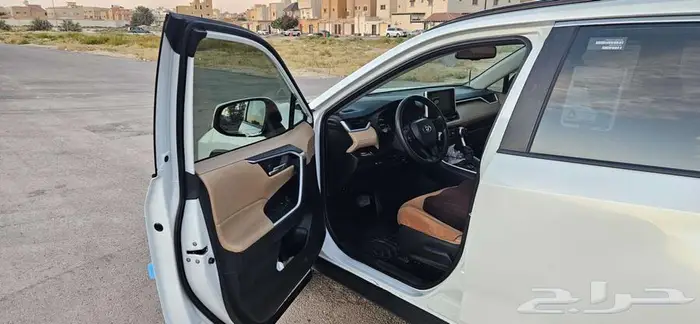 تايوتا راف فور هايبرد 2500سعودي دبل 19