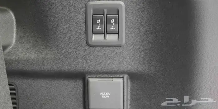 تويوتا برادو فل كامل VXL3 بنزين 2025 19