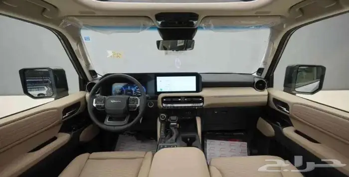 تويوتا برادو فل كامل VXL3 بنزين 2025 7