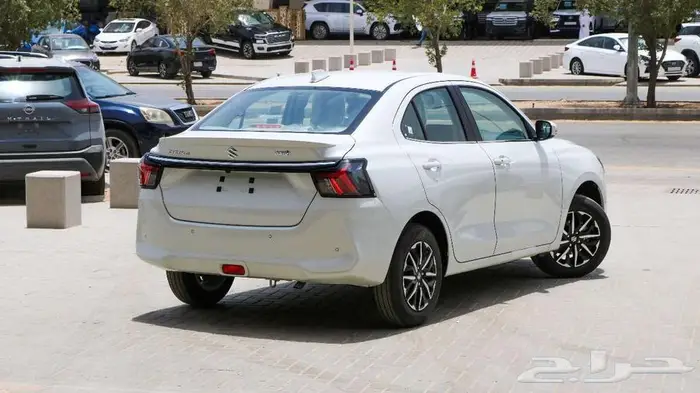 سوزوكي ديزاير 2026 فل كامل ابيض كاش - اقساط 9