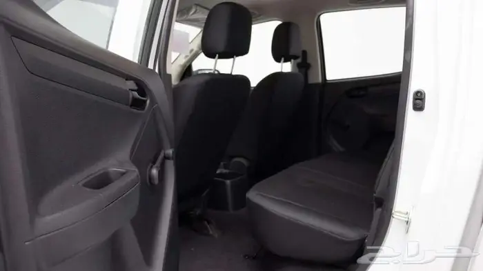 ايسوزو ديماكس غمارتين ستاندر 2026 كاش وتاجير منتهي بالتمليك 5