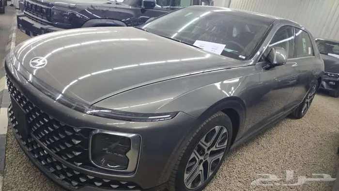 ازيرا كلاسيك اكسليوسف وبريميوم وكاليجراف 2025 كاش او اقساط 0