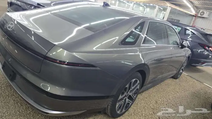 ازيرا كلاسيك اكسليوسف وبريميوم وكاليجراف 2025 كاش او اقساط 3