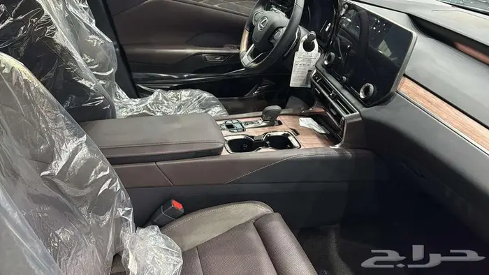 لكزس RX350BB موديل 2025 كاش وتقسيط جميع البنوك 4
