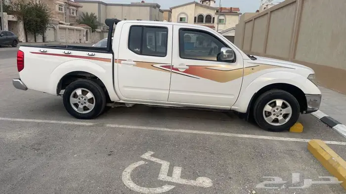 نيسان نافارا 2014 11