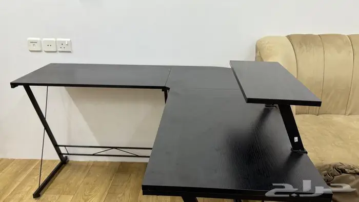 طاوله قيمنق للبيع نظيفه 0