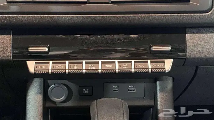 عرض خااص ميتسوبيشي L200 دبل ديزل اتوماتيك سعودي 2024 8