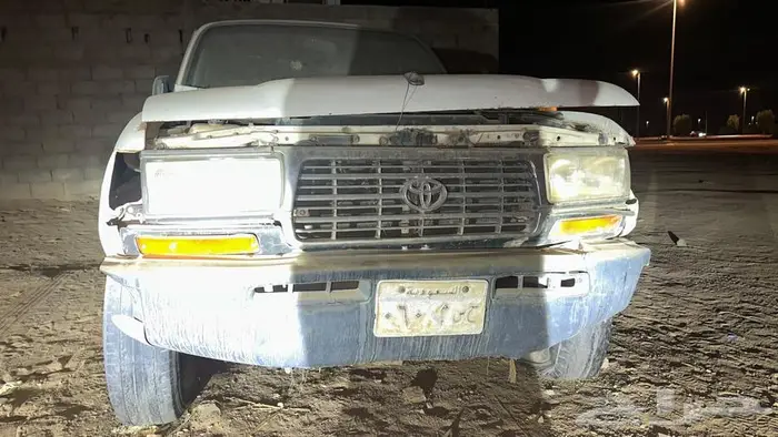 جيب صالون 97 يحمل لوحة مميزة 2