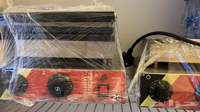 جهاز كريب و وافل وبان كيك نضيف 3