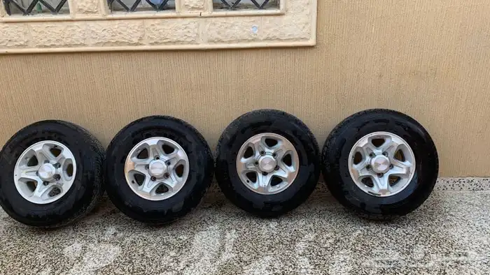 كفرات وجنوط شاص او ربع . لاندكروزر جيب 0