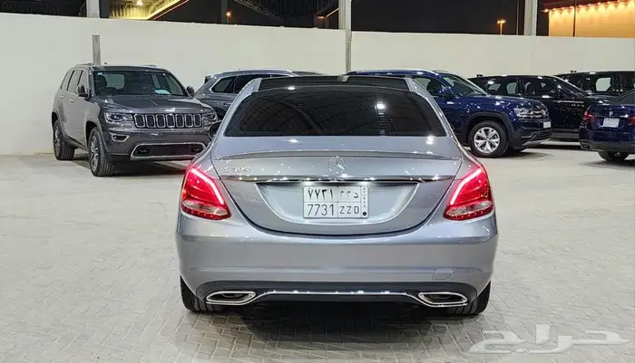 مرسيدس C300 2017 6