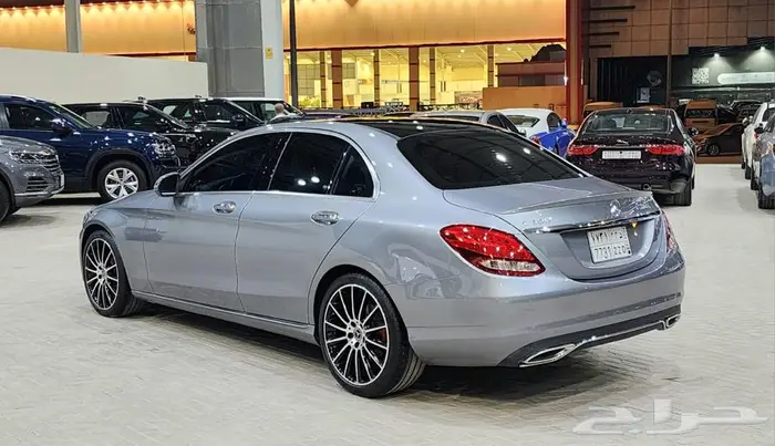 مرسيدس C300 2017 7