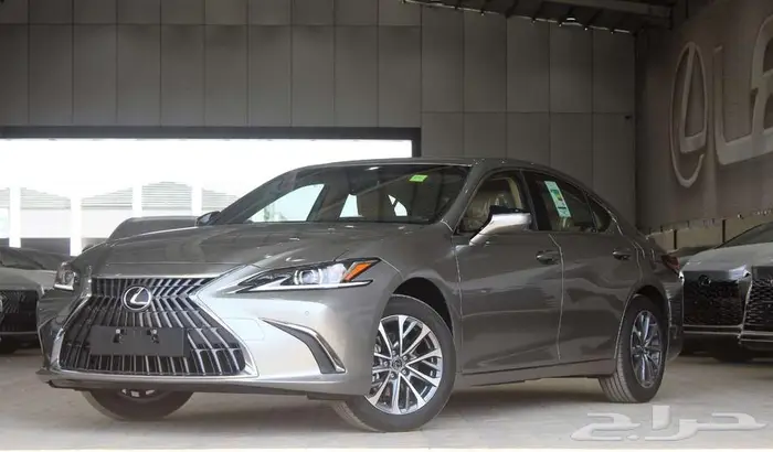لكزس ES250 AA - بريمي-2025- ستاندر 1