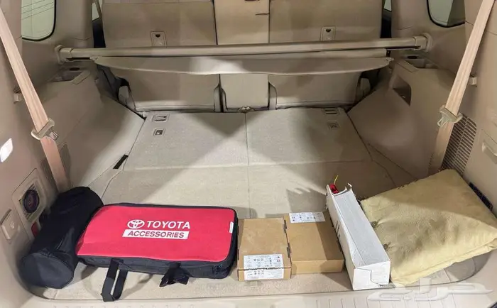 تويوتا لاند كروزر2024 GX-R 33