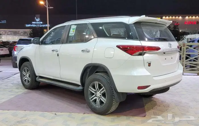 تويوتا فورتشنر GX2 دبل بنزين 2025 عروض الاقساط باقل هامش ربح 4
