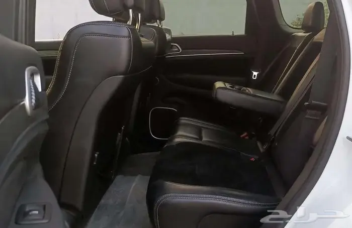 جيب جراند شيروكي SRT 2015 للبيع 15