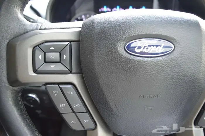 فورد اكسبيدشن بانوراما 2020 فل بطاقة جمركية 30