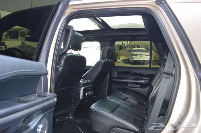 فورد اكسبيدشن بانوراما 2020 فل بطاقة جمركية 33